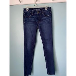 Medium Wash American Eagle Jeggings